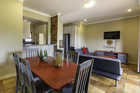 2 Bedroom Family Suites - Nkomazi Kruger Lodge